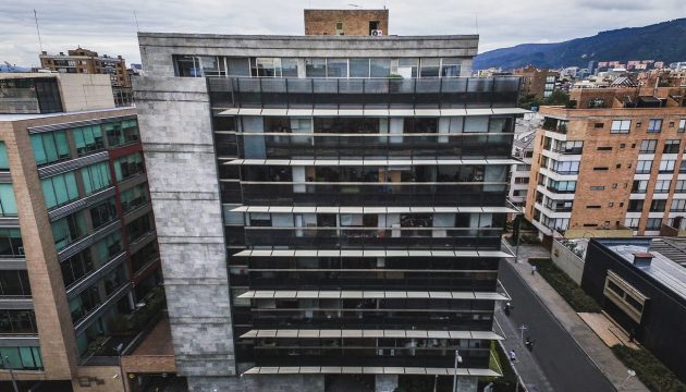 ¿Qué debo tener en cuenta al elegir una zona para establecer mi empresa?