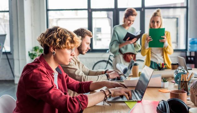 Differences between the coworking model and a private office