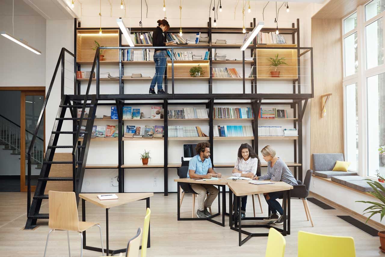 Emprender con estilo: Descubre las ventajas de las oficinas flexibles