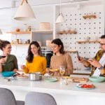 Elementos clave de una cocina compartida en coworking